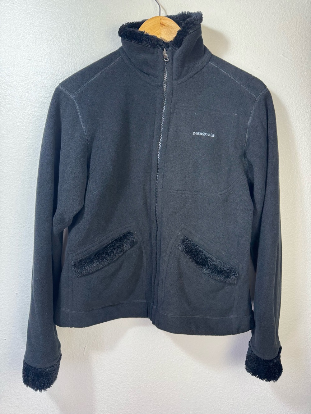 Vintage Patagonia Black Plush Lined Fleece Jacket Women’s M Y2K